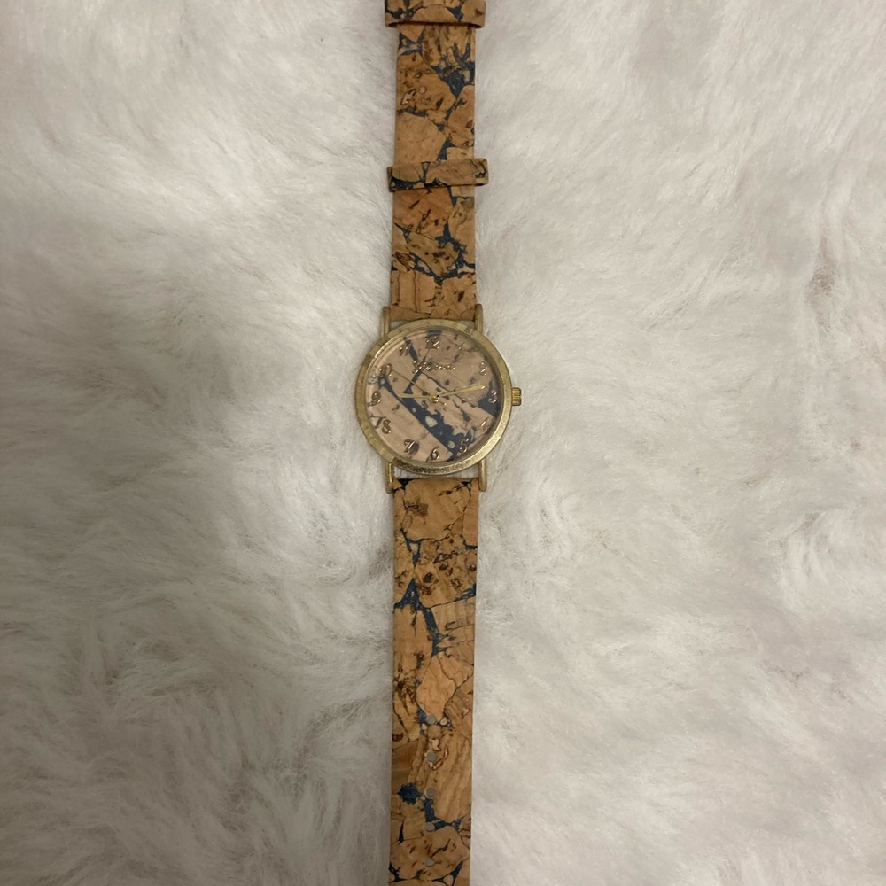💕4 for $20 💕 Geneva watch